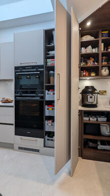 Declutter your kitchen - storage solutions