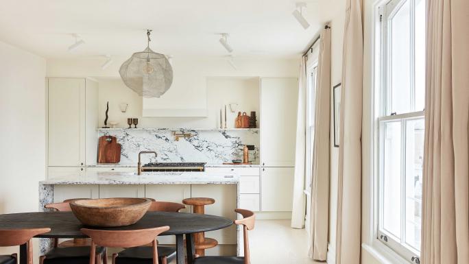 London Kitchen Design - Kensington Apartment