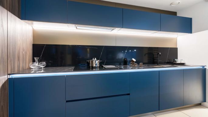Blue kitchen inspiration: Matt Ocean Blue and Walnut