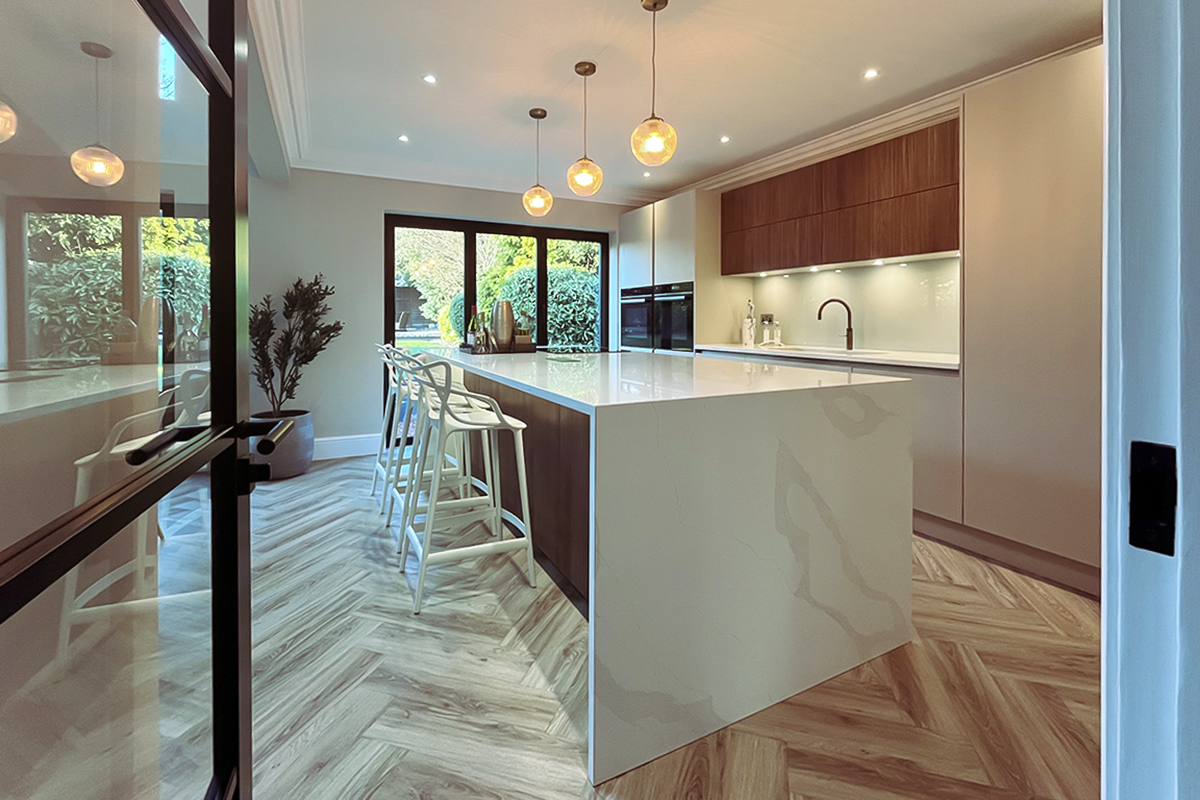Cashmere & Walnut kitchen in Theydon Bois