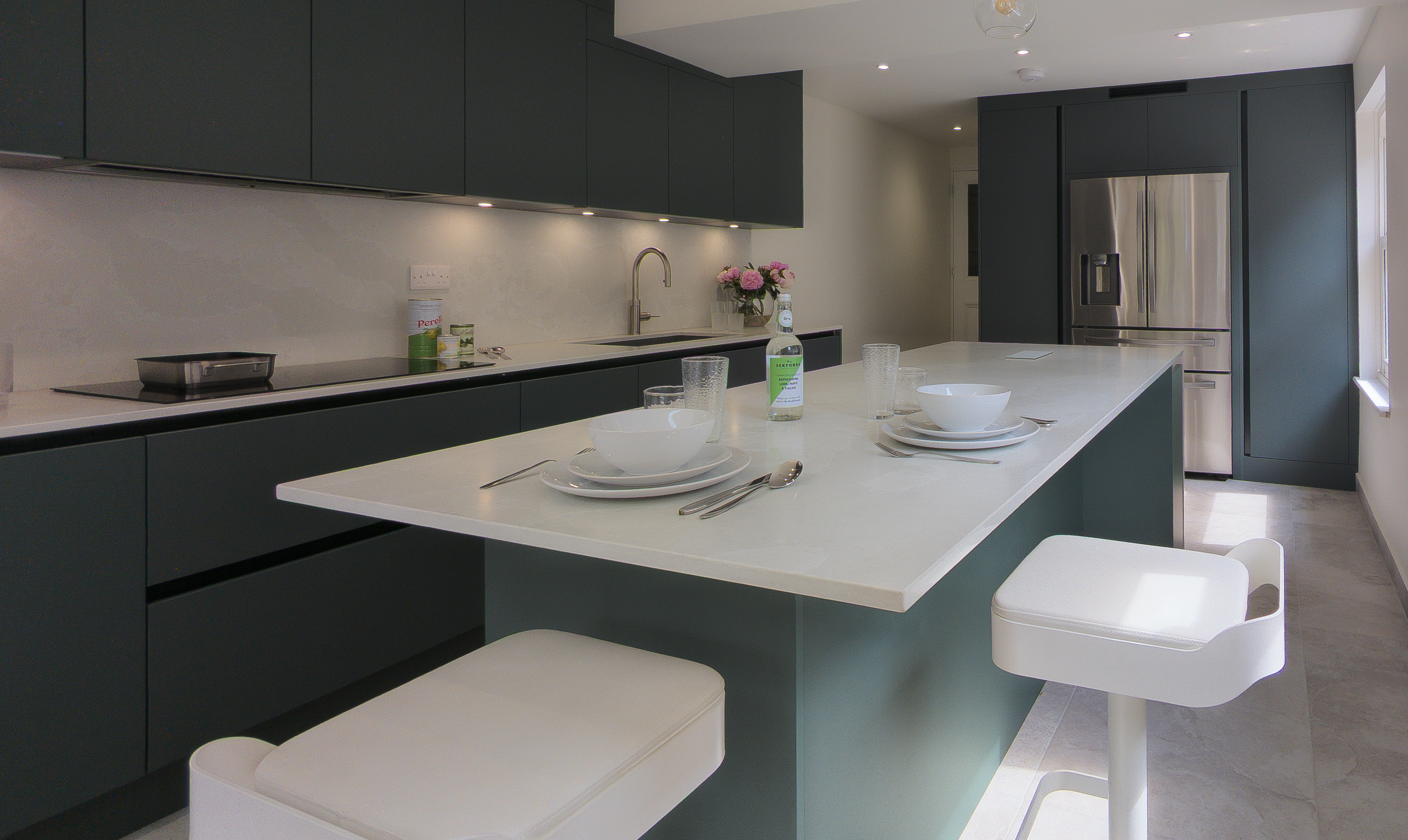 Kombu Green kitchen in Wanstead