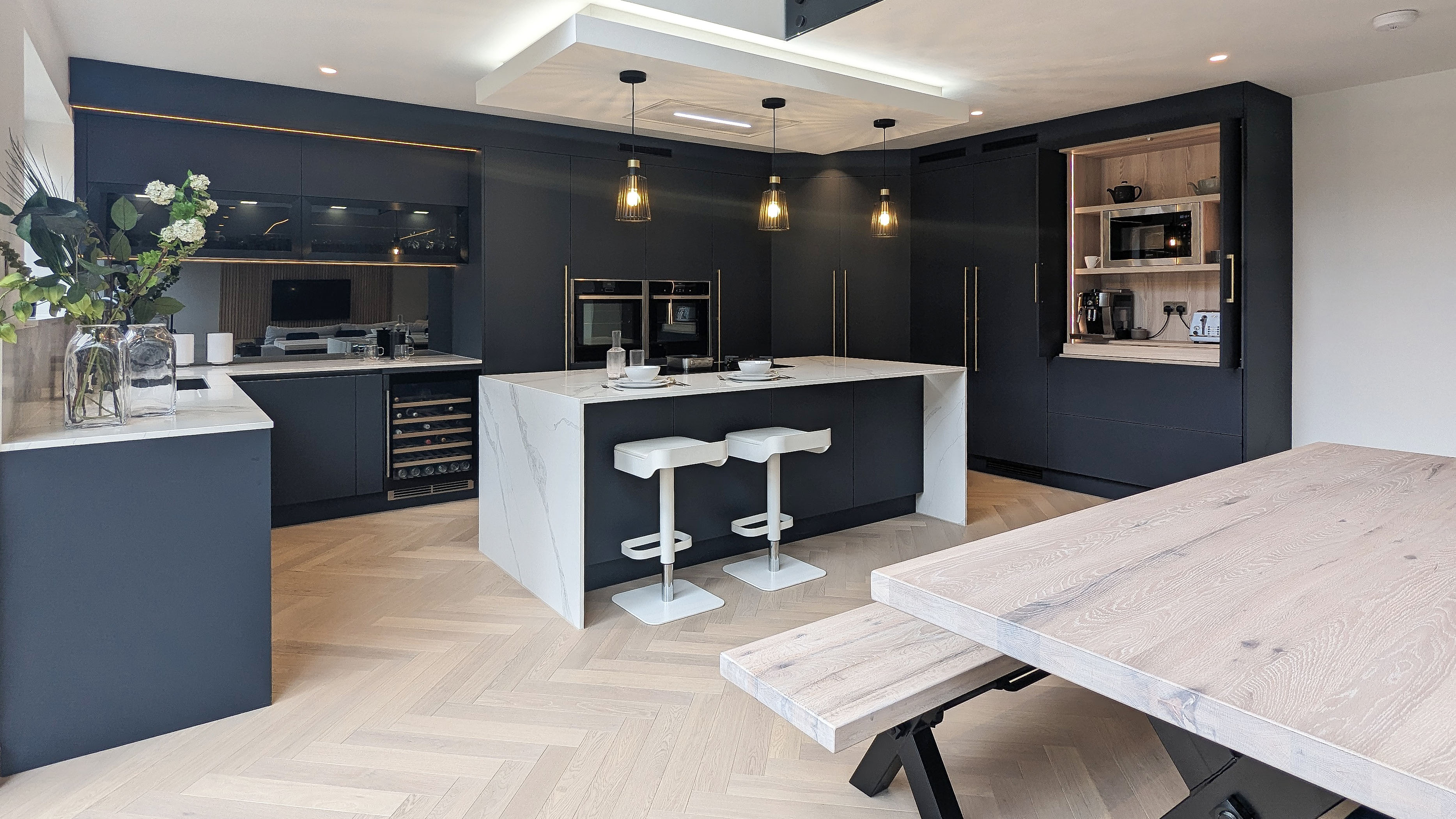 Matt Indigo Blue kitchen in Woodford Green